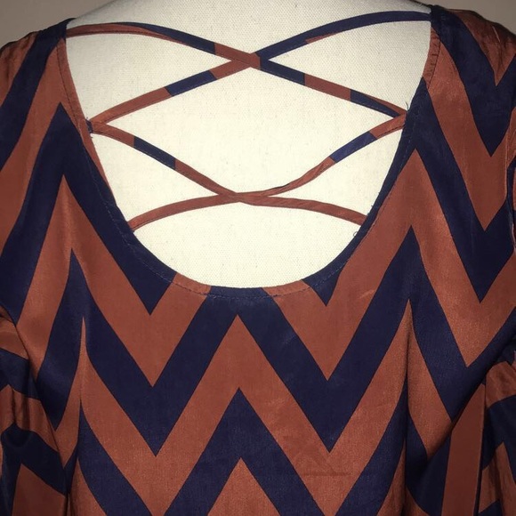 Chevron Dress 〰️ - Picture 5 of 6